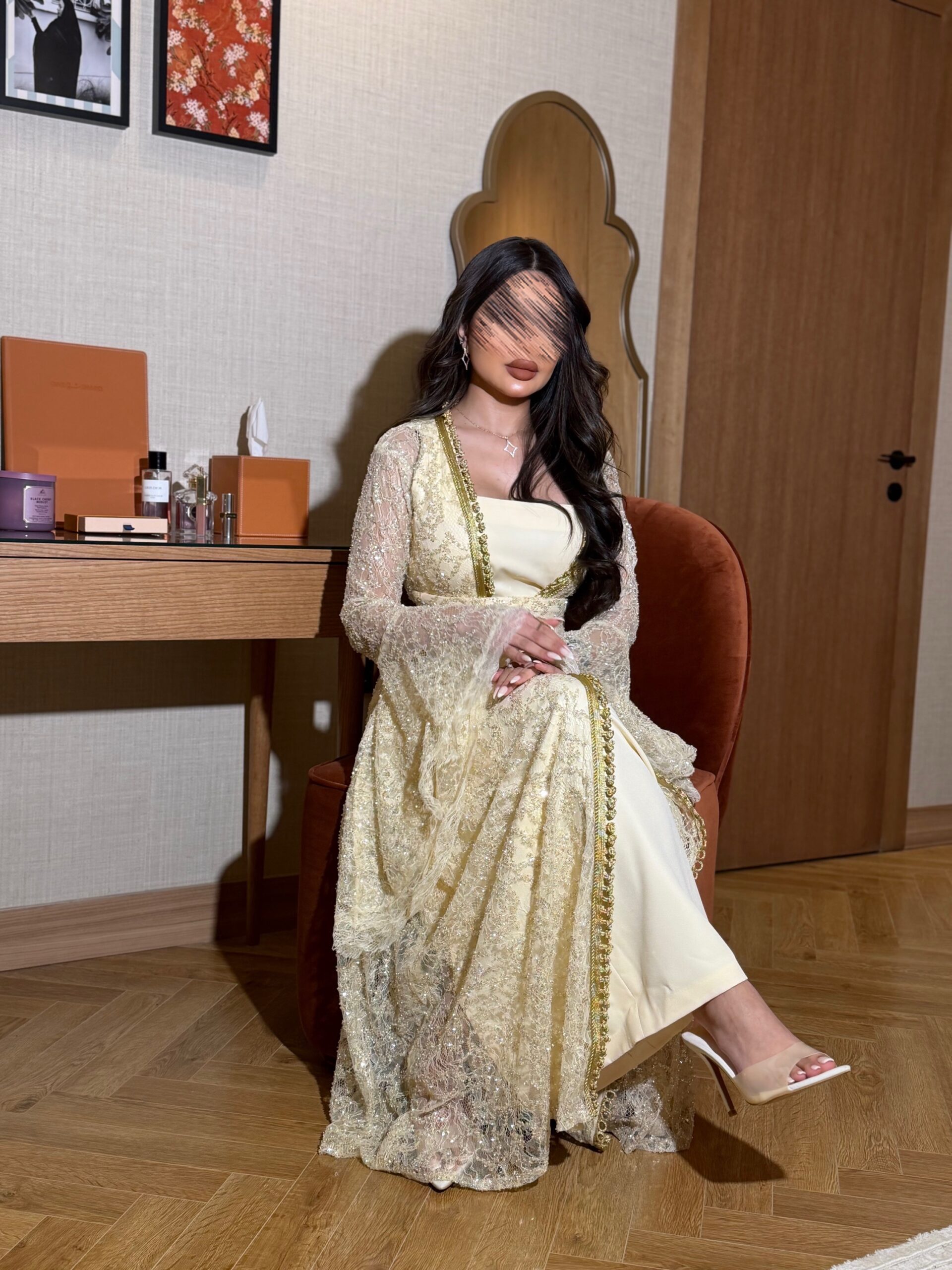 Lora caftan - الصورة 3