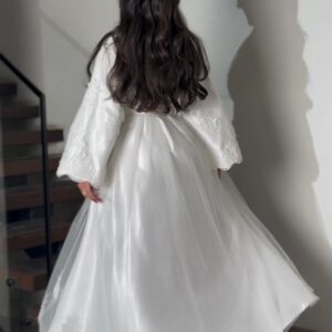 Alternative view of kaftan white 2