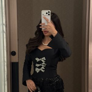 Alternative view of chanel